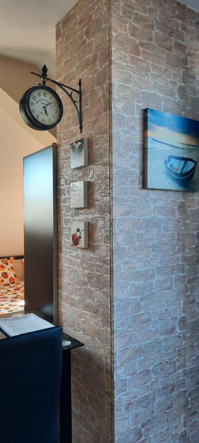 Студио Изгрев Burgas City Exterior foto