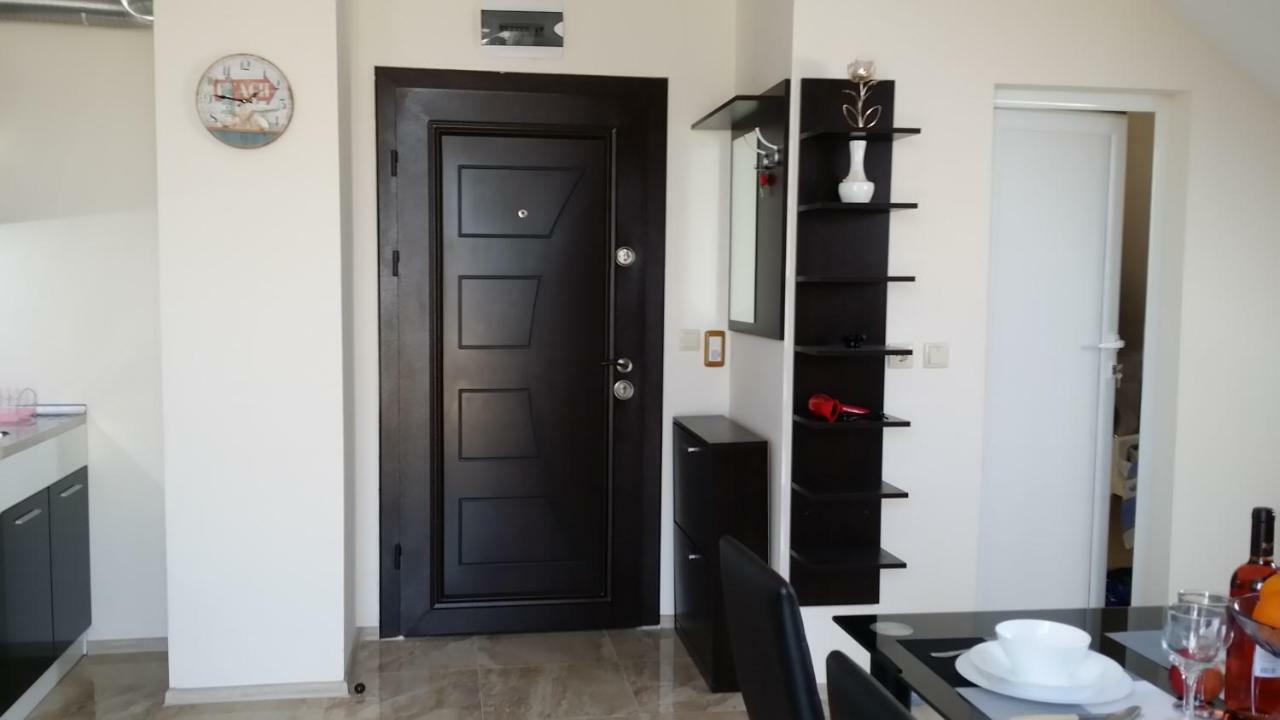 Студио Изгрев Burgas City Exterior foto