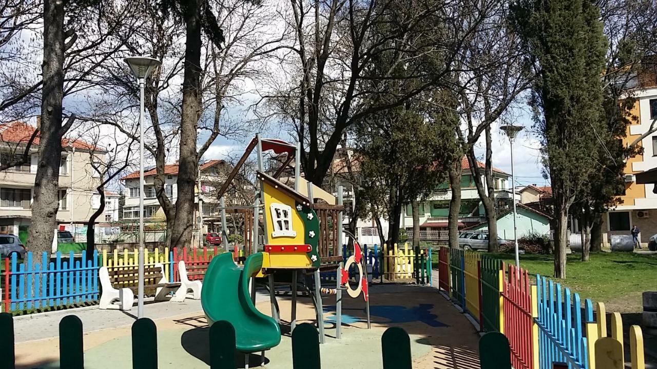 Студио Изгрев Burgas City Exterior foto